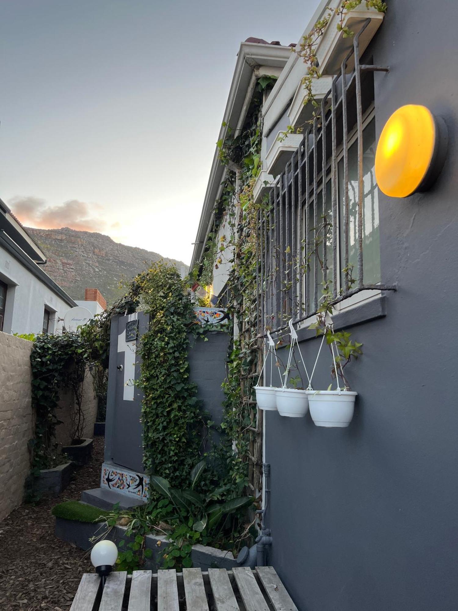 Seaside Getaway @ Swallow House Suite #2 Cape Town Bagian luar foto